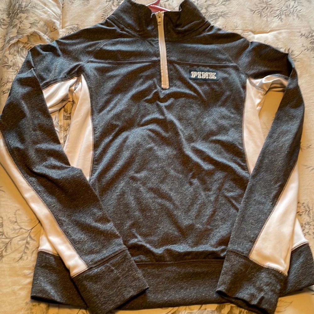PINK 3/4 zip size XS. Gray & white in brand new condition.
